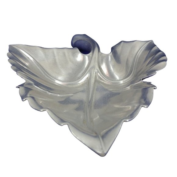 Tray Bruce Cox Aluminum 12" Leaf Shaped Signed and Numbered - Picture 6 of 12